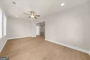 5587 Overview Dr, Flowery Branch, GA 30542 - Photo 32