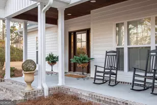 128 Magnolia Dr, Baxley, GA 31513 - Photo 4