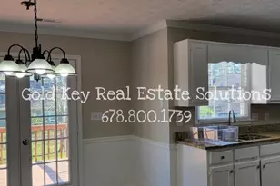 915 Burning Bush Dr, Loganville, GA 30052 - Photo 4