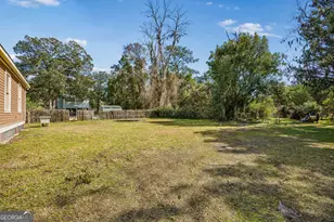 205 W 3rd St, Woodbine, GA 31569 - Photo 38