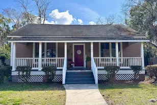 205 W 3rd St, Woodbine, GA 31569 - Photo 1