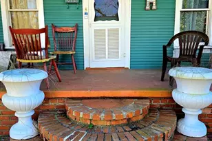 612 W Magnolia St, Fitzgerald, GA 31750 - Photo 2