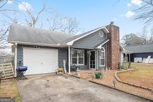 435 Rosehill Dr, McDonough, GA 30253 - Photo 4