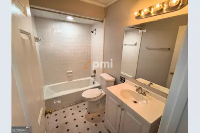 102 Peachtree Court, Lagrange, GA 30241 - Photo 8