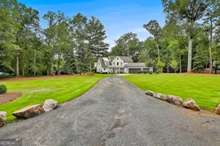 43 Morgan St, Senoia, GA 30276 - Photo 2