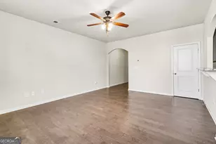 90 Southwind Cir, Newnan, GA 30265 - Photo 6