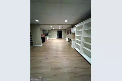 300 Shelli Lane, Roswell, GA 30075 - Photo 36