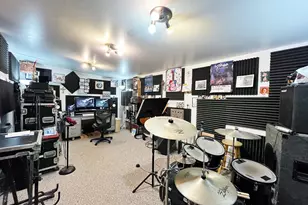 6832 Creekwood Dr, Douglasville, GA 30135 - Photo 54