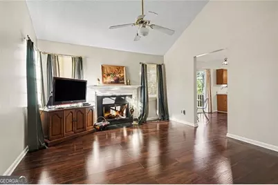 958 Redan Crescent Drive, Stone Mountain, GA 30088 - Photo 14