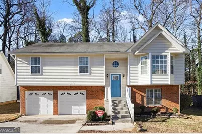 958 Redan Crescent Drive, Stone Mountain, GA 30088 - Photo 1