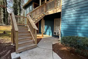 5516 Mountain Springs Cir, Stone Mountain, GA 30088 - Photo 2