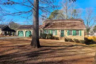 7271 Fawn Ln, Lithia Springs, GA 30122 - Photo 2