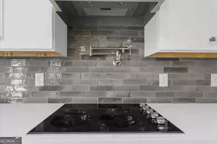 5579 Overview Dr, Flowery Branch, GA 30542 - Photo 14