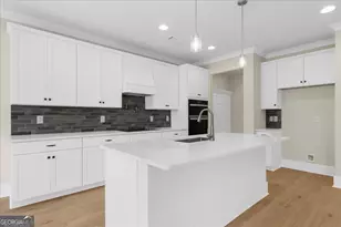 5579 Overview Dr, Flowery Branch, GA 30542 - Photo 10