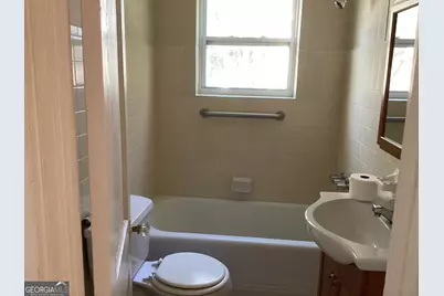 64 College Avenue, Commerce, GA 30529 - Photo 8