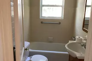 64 College Ave, Commerce, GA 30529 - Photo 8