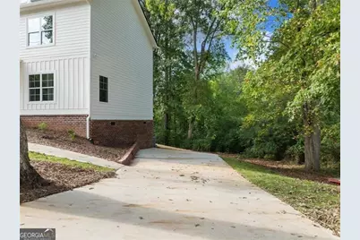 2438 Shadburn Ferry Drive, Buford, GA 30518 - Photo 46