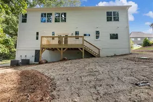 2438 Shadburn Ferry Dr, Buford, GA 30518 - Photo 50