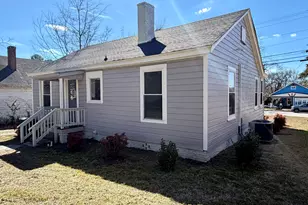 196 College Ave, Elberton, GA 30635 - Photo 6