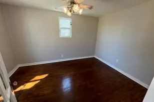 196 College Ave, Elberton, GA 30635 - Photo 16