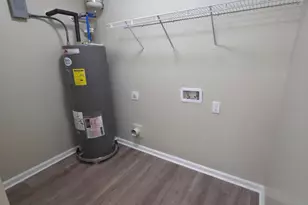 95 Charlotte Dr, Statham, GA 30666 - Photo 8