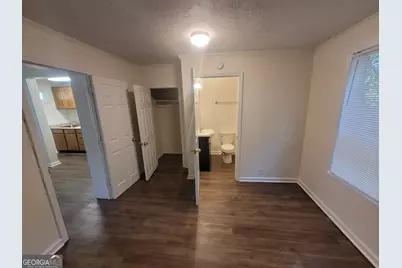 1124 N Jefferson St #8, Dublin, GA 31021 - Photo 2