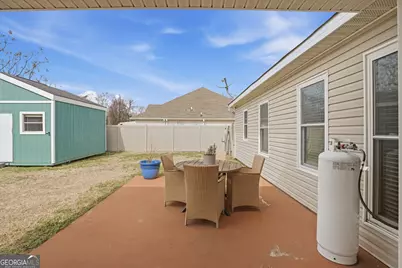 305 Carver Court, Warner Robins, GA 31088 - Photo 2