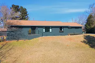 125 Maple St, Cornelia, GA 30531 - Photo 1