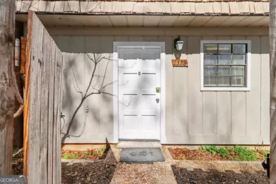 1388 Wood Circle S, Morrow, GA 30260 - Photo 6