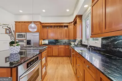 170 Stone Pond Lane, Johns Creek, GA 30022 - Photo 10