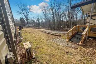 515 Cool Springs Rd, Clarkesville, GA 30523 - Photo 2