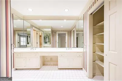 27 Mooregate Square, Atlanta, GA 30327 - Photo 32