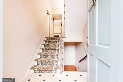 27 Mooregate Square, Atlanta, GA 30327 - Photo 2