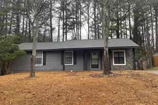 8475 Alden Dr, Riverdale, GA 30274 - Photo 1