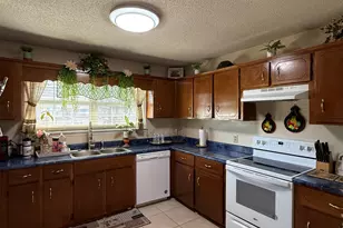 479 McCumber Dr, Allenhurst, GA 31301 - Photo 10