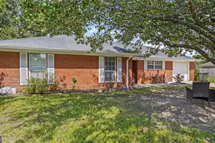 479 McCumber Dr, Allenhurst, GA 31301 - Photo 2