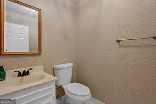 502 Ashford Cir, Lagrange, GA 30240 - Photo 6