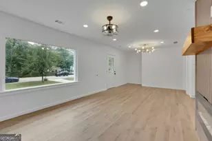 808 S Park Dr SE, Marietta, GA 30060 - Photo 6