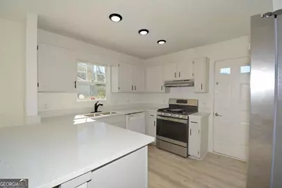 2381 Cove Road, Lithonia, GA 30058 - Photo 10