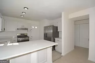 2381 Cove Rd, Lithonia, GA 30058 - Photo 8