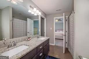 91 Pacific Ave, Sharpsburg, GA 30277 - Photo 32