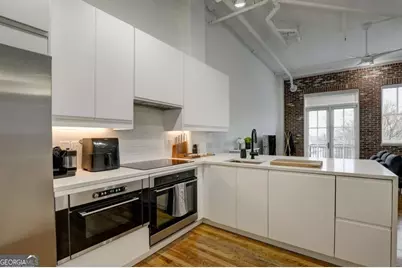 3235 Roswell Road #703, Atlanta, GA 30305 - Photo 4