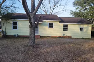 1624 Highland Ave, Dublin, GA 31021 - Photo 2