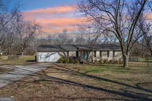 1911 Barnesville Rd, Griffin, GA 30224 - Photo 2