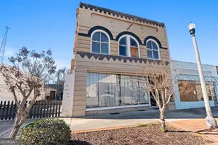 209 S Dooly St, Montezuma, GA 31063 - Photo 1