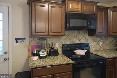 2154 Mark Trail, Decatur, GA 30032 - Photo 2