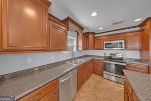 4248 Shadow Garden Dr, Hahira, GA 31632 - Photo 12