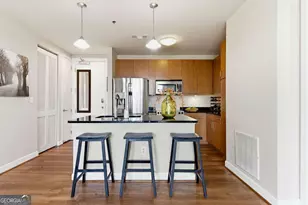 711 Cosmopolitan Dr NE, Atlanta, GA 30324 - Photo 2