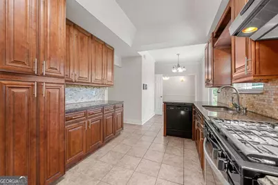 140 Forest Lake Drive, Fayetteville, GA 30215 - Photo 10