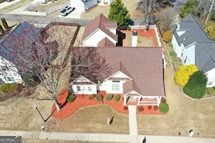 22 Columns Way, Newnan, GA 30265 - Photo 2